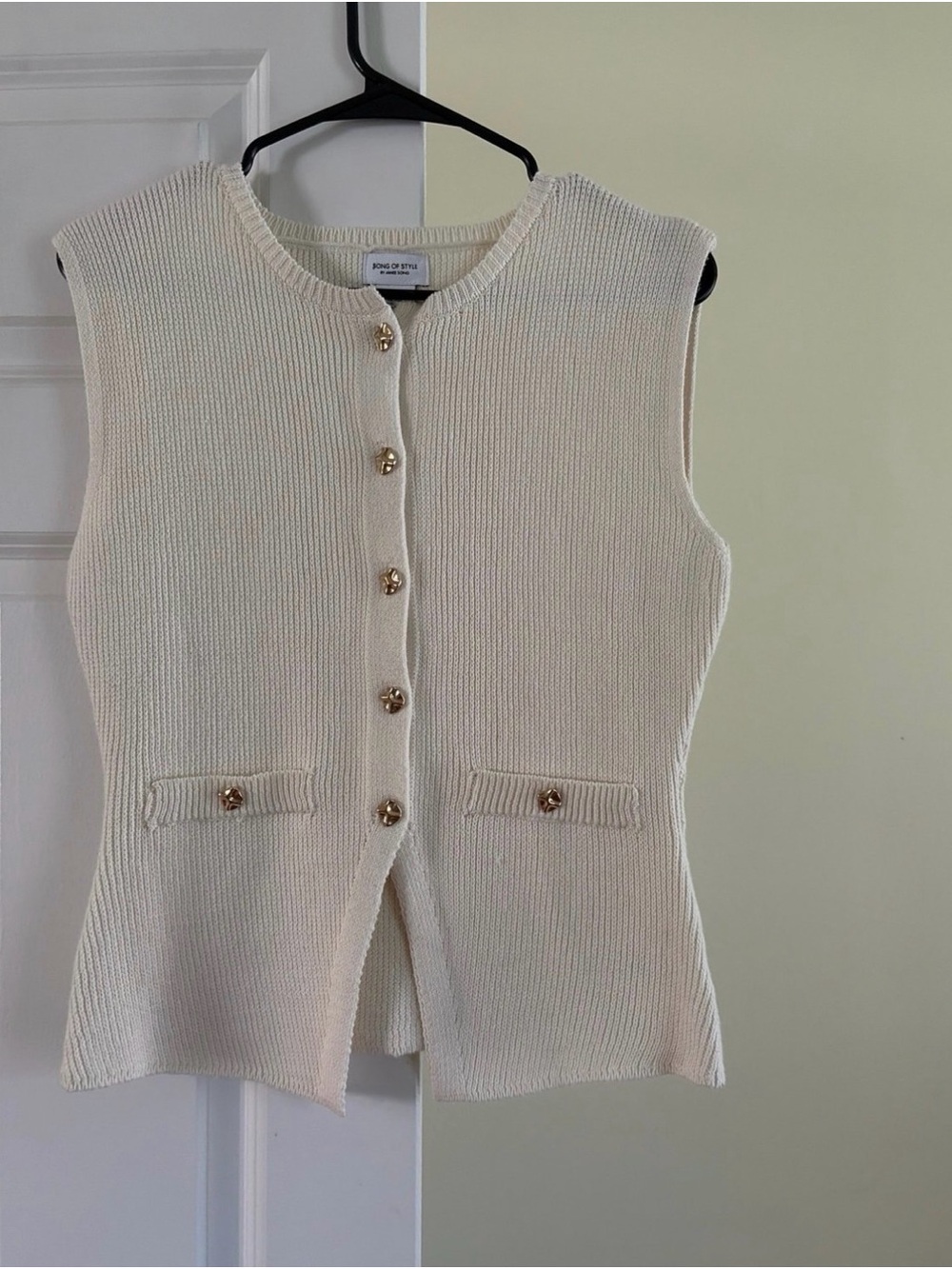Women’s Sweater